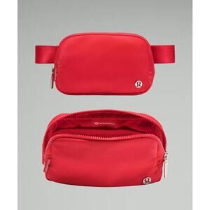 LULULEMON Everywhere Belt Bag 1L - Lulu Red